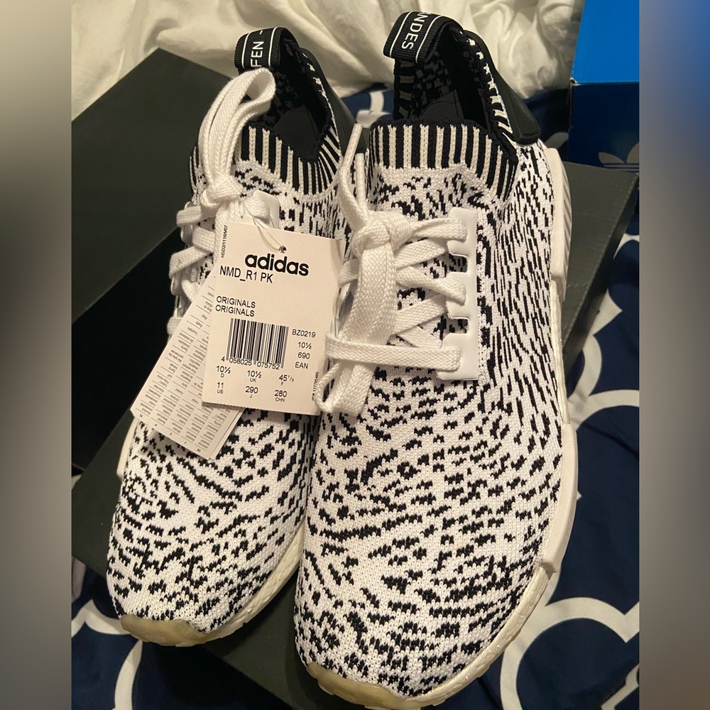 Adidas nmd r1 sashiko white size 11 mens brand new